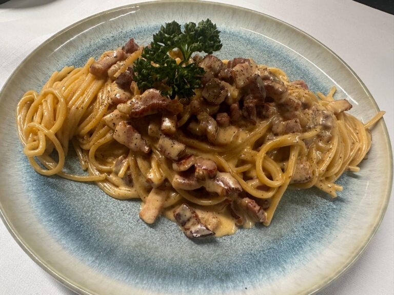 Italienische-Spaghetti-Carbonara-03