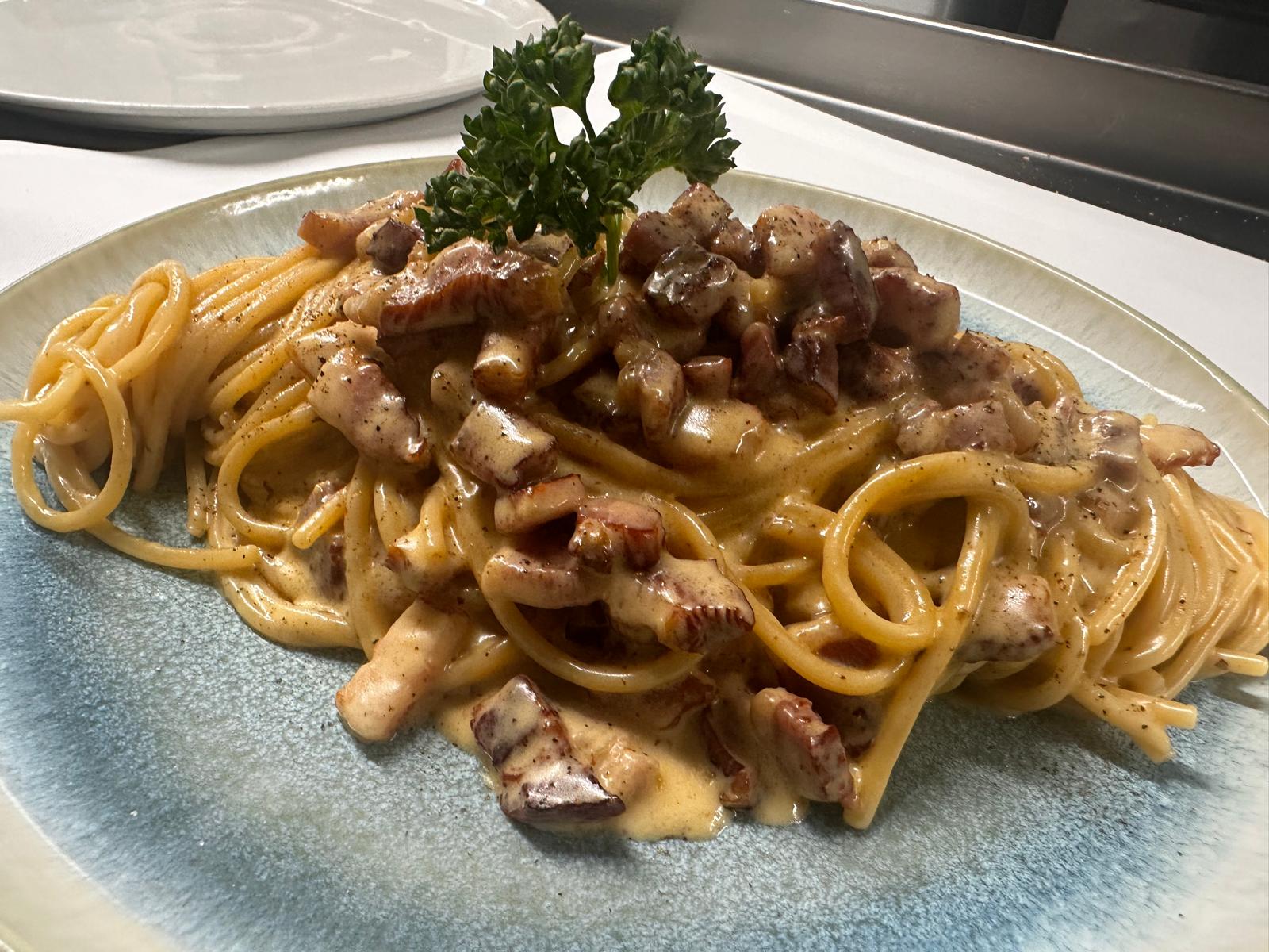 Italienische-Spaghetti-Carbonara-04
